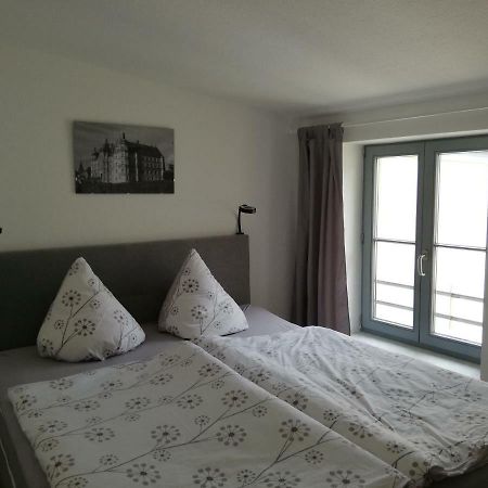 Pension Am Pferdemarkt Гюстров Экстерьер фото